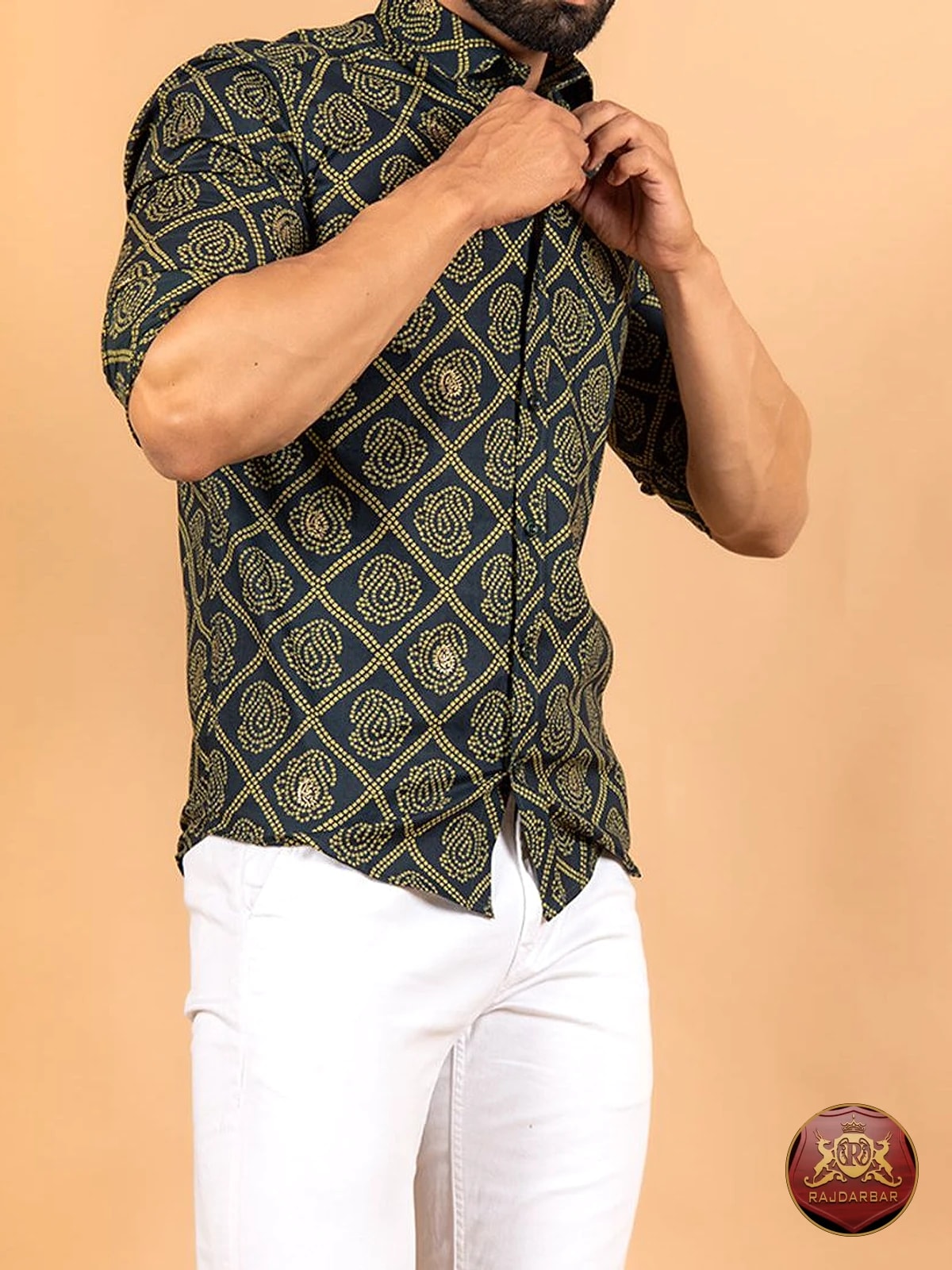 Green Geometric Half-sleeve Shirt